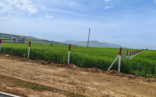 Terrain titré de 10 077 m² sur la route nationale Fès-Meknès