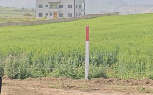 Terrain titré de 10 077 m² sur la route nationale Fès-Meknès